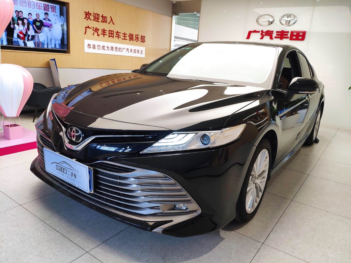 2019 Toyota Camry 2.5G Luxury Edition National VI 70,000 kilometers