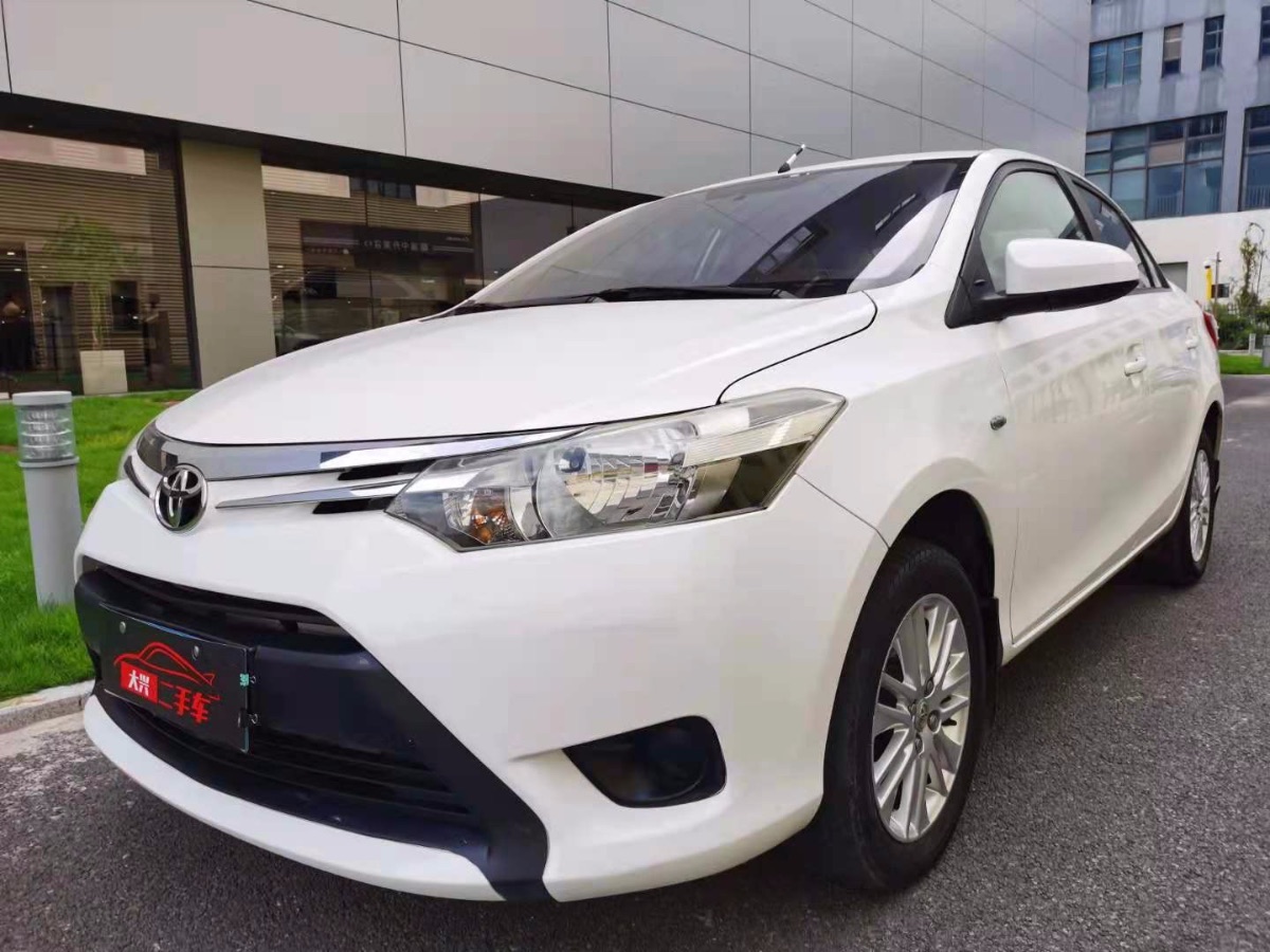 2014 Toyota Vichy 1.5 Automatic Intelligent Edition 92,000 kilometers