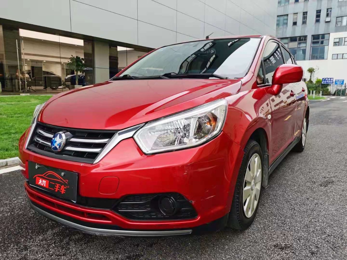 2015 Qichen R50 1.6 Automatic Fashion Edition 159,000 kilometers