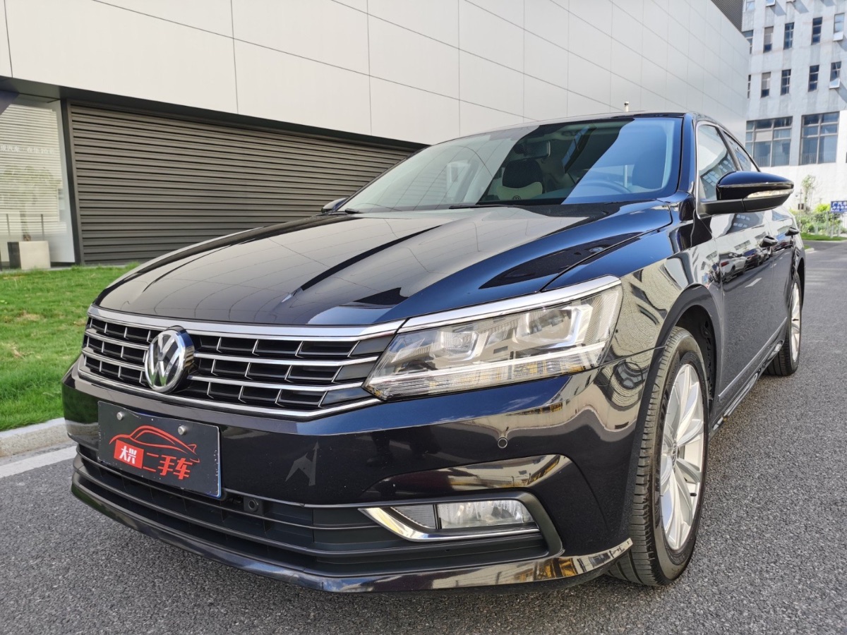 2017 Volkswagen Passat 1.8TSI Dual Clutch 330TSI Honor Edition 56,000 kilometers