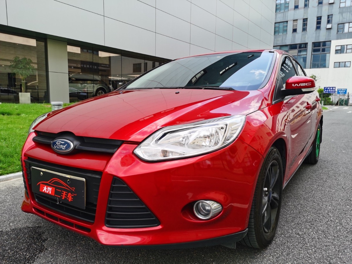 2012 Ford Focus 1.6 double clutch stylish 129,000 kilometers