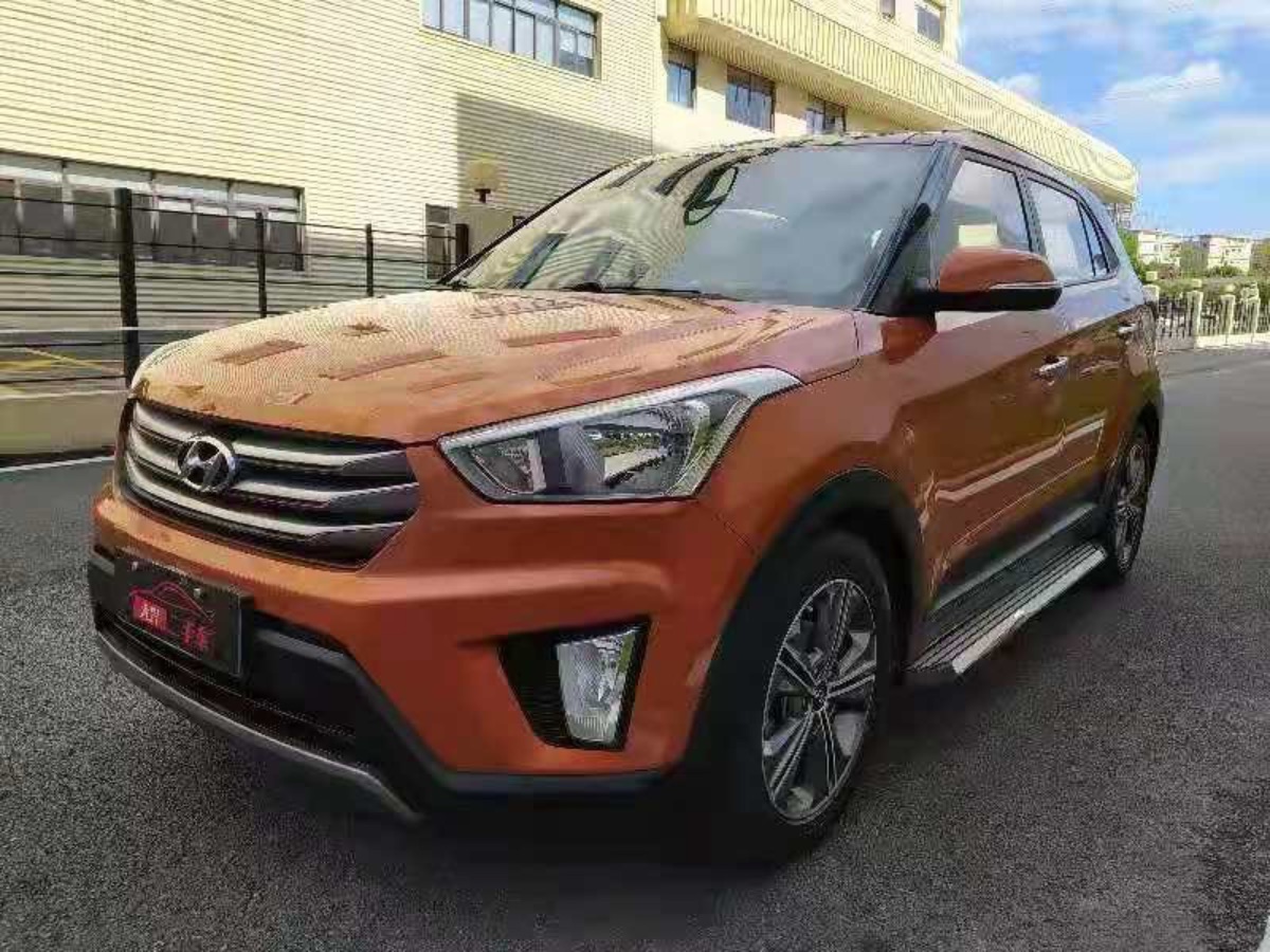 2015 Hyundai ix25 1.6 manual and automatic GLS two-wheel drive intelligent 93,000 kilometers