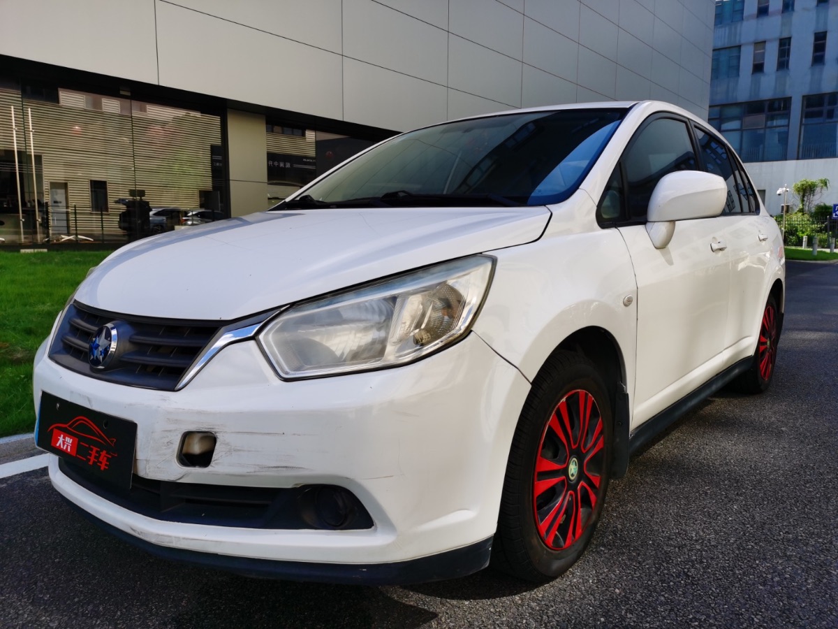 2013 Qichen D50 1.6 Automatic Fashion Edition 104,000 kilometers