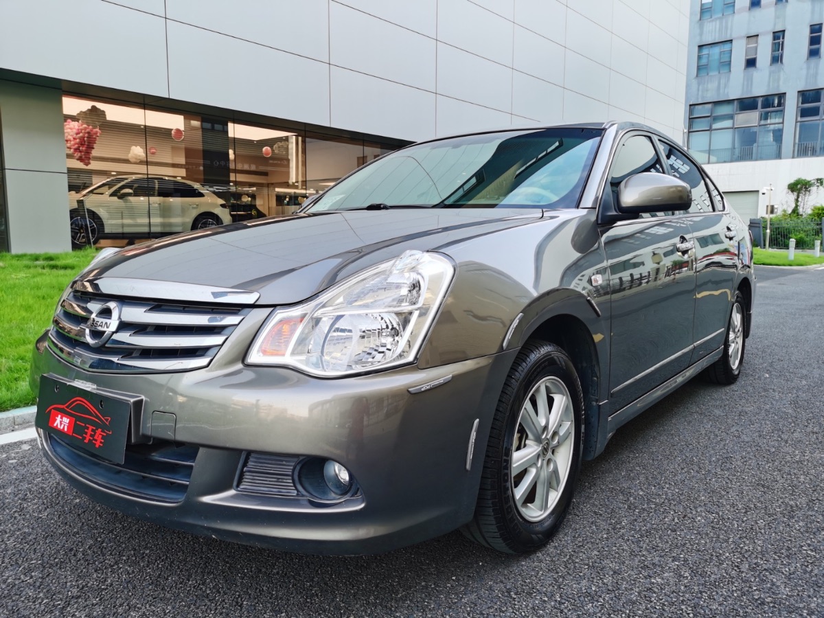 2012 Nissan Xuanyi 1.6 stepless XE comfort version 36,000 kilometers