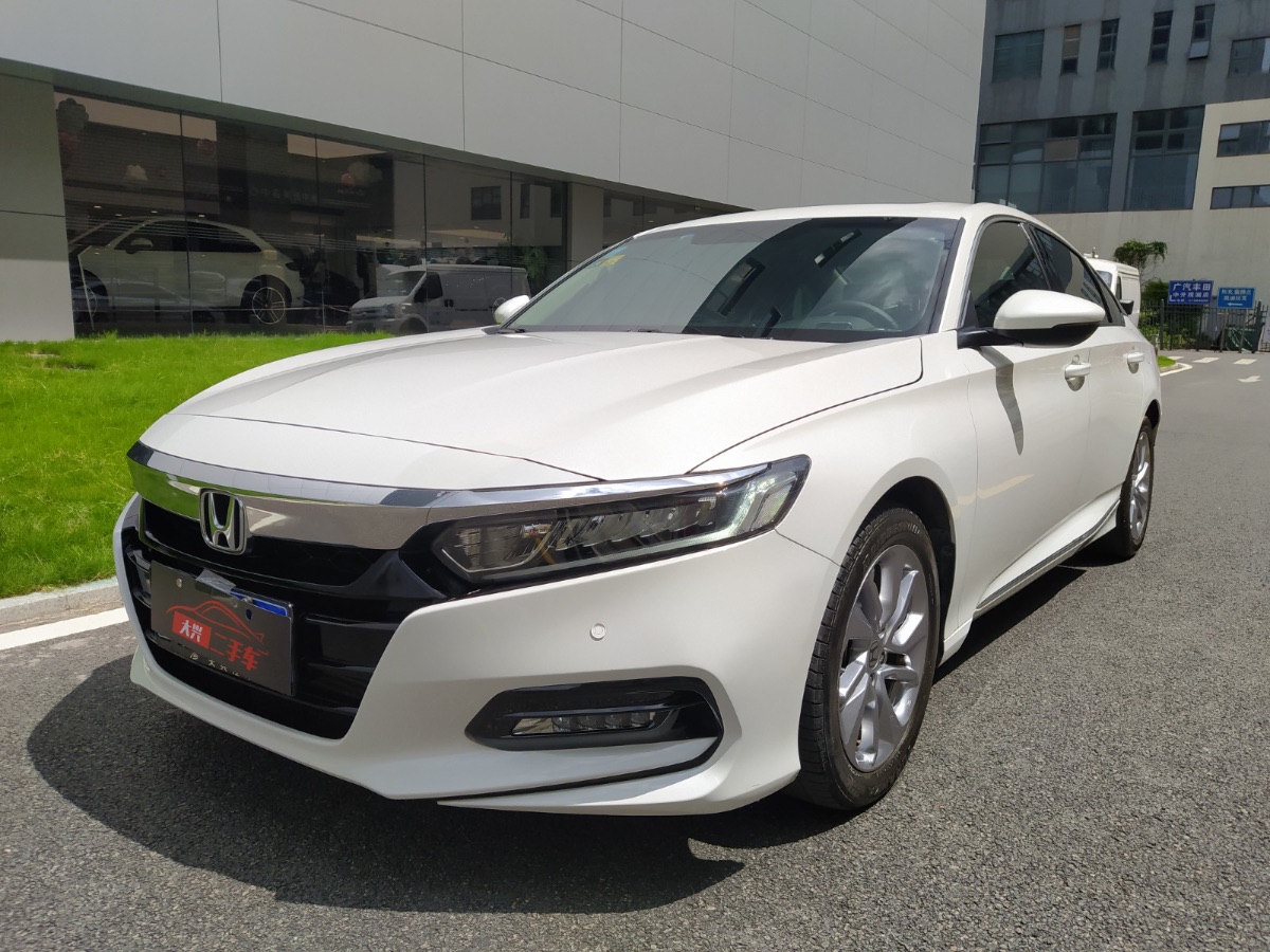 2018 Honda Accord 1.5T stepless 260TURBO Elite Edition 36.800 kilometers