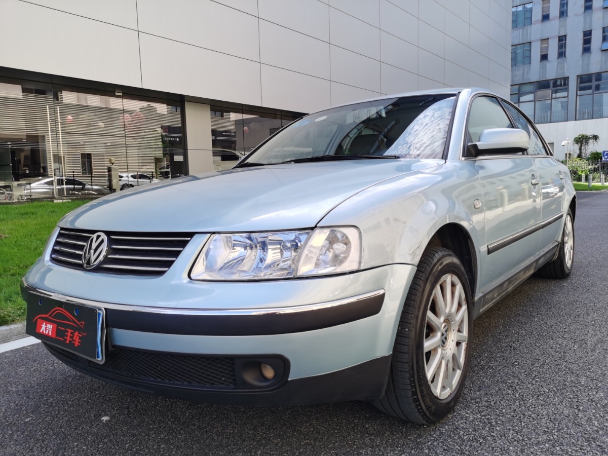 2005 Volkswagen Passat 1.8T Manual Deluxe Edition 195,300 kilometers