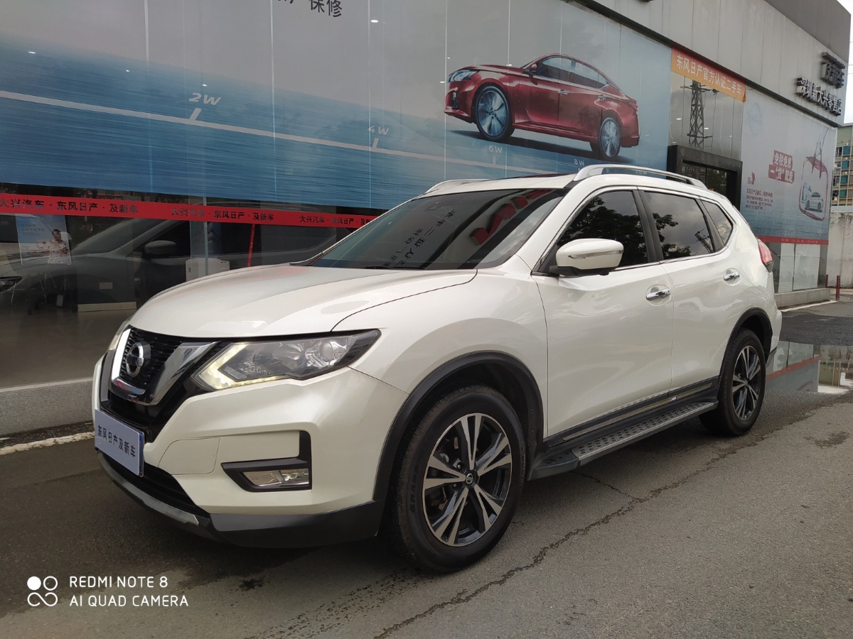 2017 Nissan Qijun 2.5 stepless XL ITS four-wheel drive luxury version 100,000 kilometers