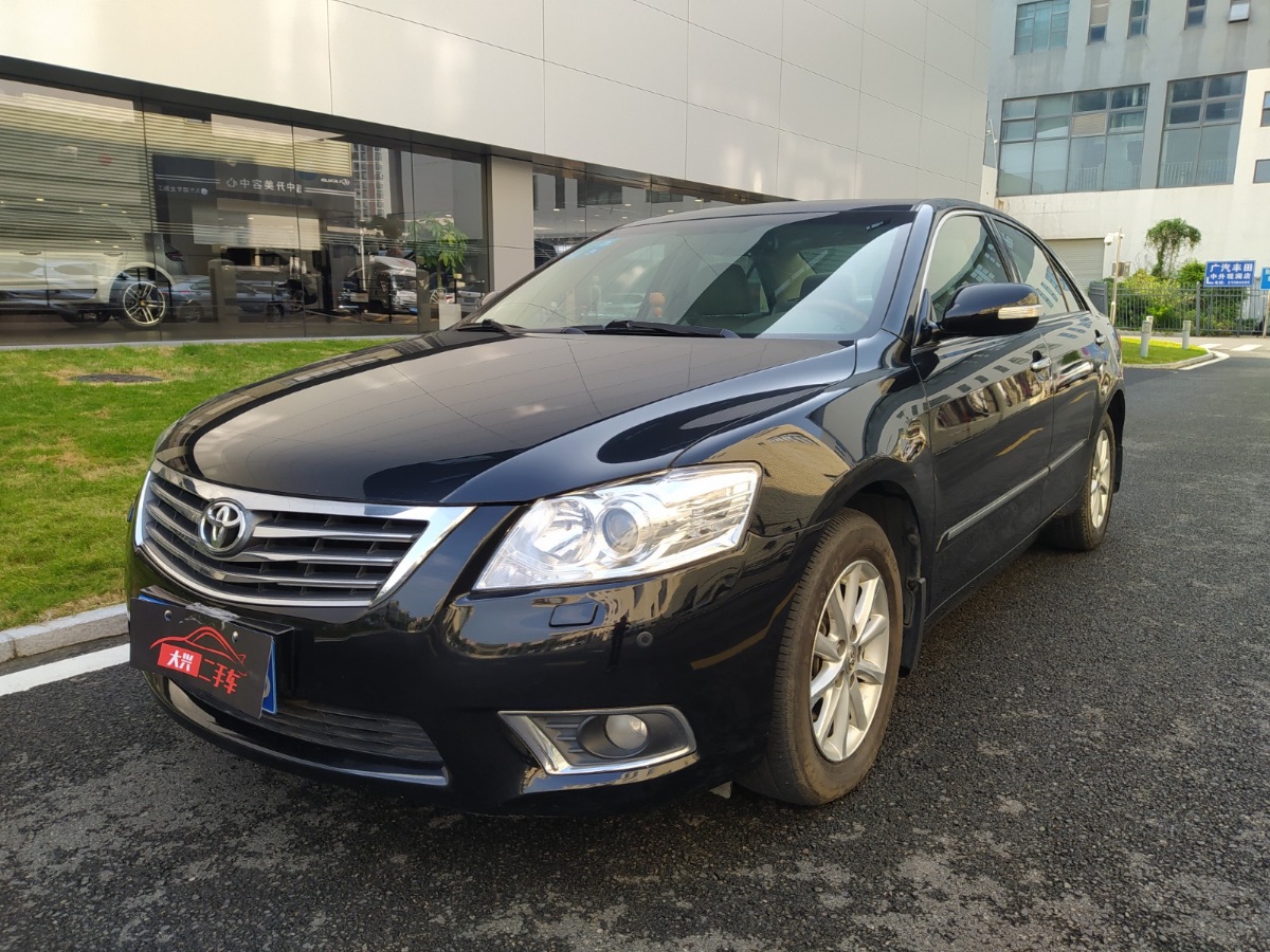 2010 Toyota Camry 2.4 self-in-one 240G luxury version 107,000 kilometers