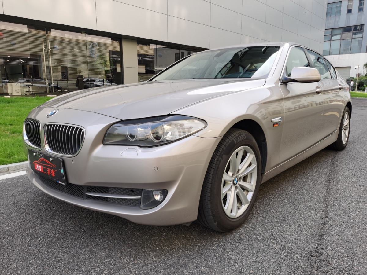 2013 BMW 5 Series 2.0T Hand-held Luxury 168,000 kilometers